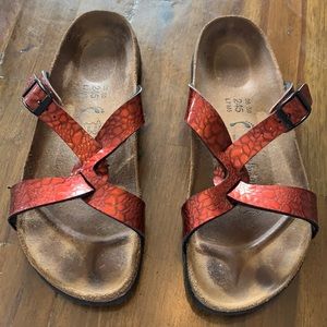 Birki’s By Birkenstock women’s sandals